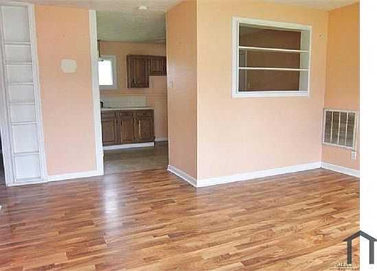 5th image of 1427 Bachtold Ave