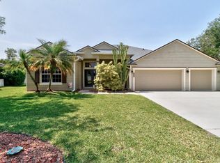2485 4th Ln SW, Vero Beach, FL 32962