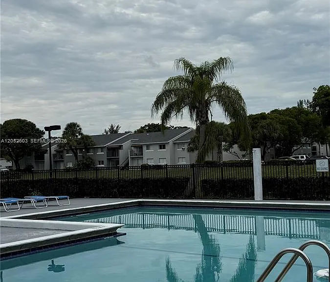1163 Lake Terry Dr #J — Photo 31