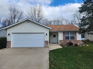 609 N Manifold St, Ingalls, IN 46048