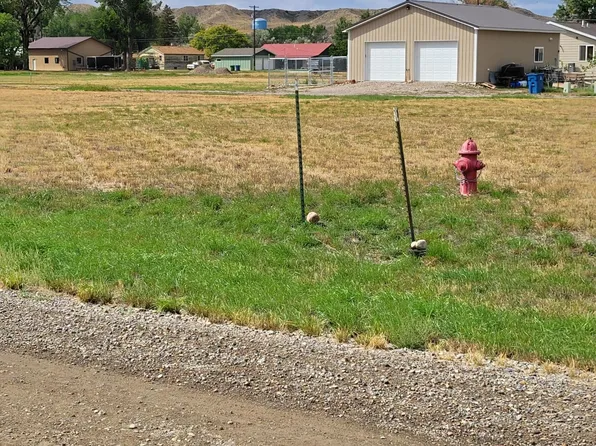 0 24th St, Fort Benton, MT 59442