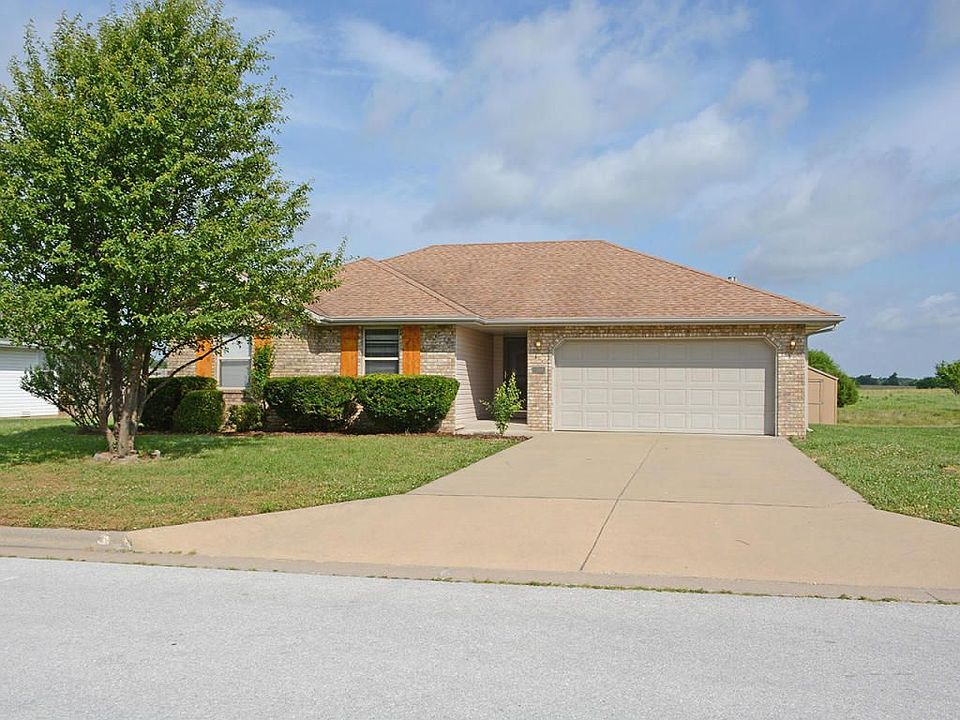 1st image of 509 E Herron Dr