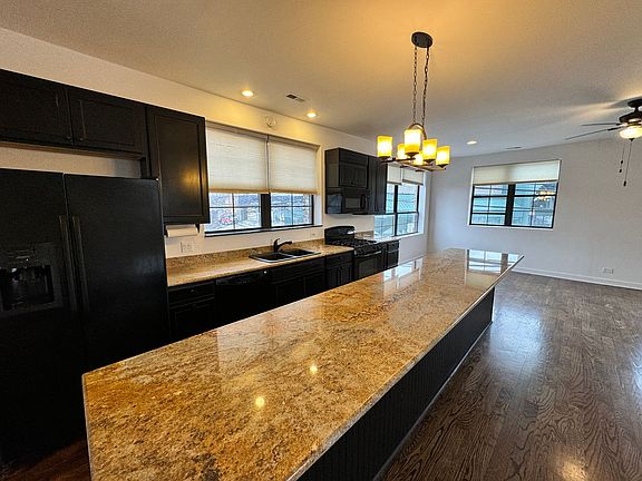 5th image of 2641-45 N Clybourn Ave #2641-2