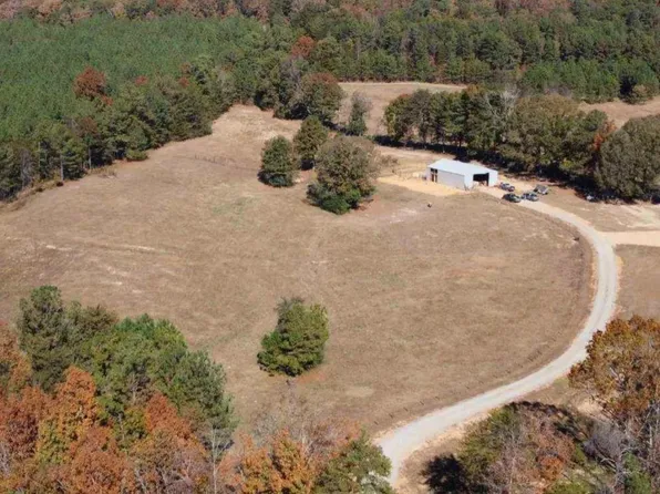 22246 Highway 69 N #1, Berry, AL 35546