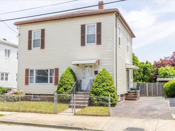 51 Flint St, Lynn, MA 01905