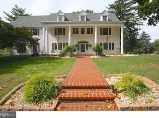 17 Rosedale Dr, Pottstown, PA 19464