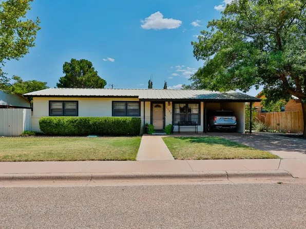 1103 16th St, Seagraves, TX 79359