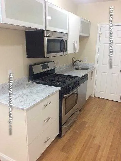 3 bed, $2,600 — Photo 3