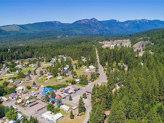 Town of Ronald looking West