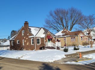 512 W 13th St, Sterling, IL 61081