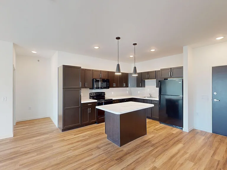 Sage Meadow Apartments & Townhomes — Photo 113