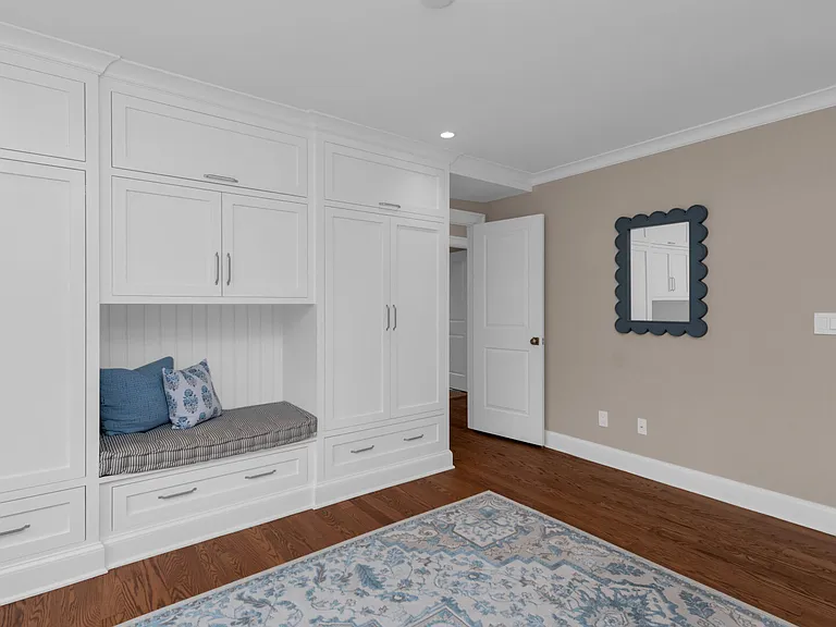 10 Ridge Ln — Photo 18