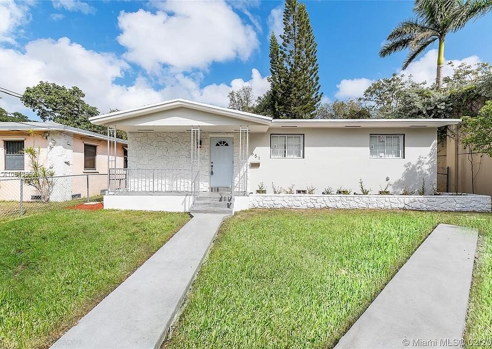 1st image of 406 NW 52nd St