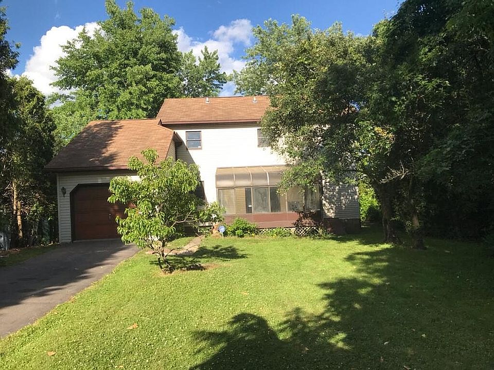 1076 Alter St, Hazleton, PA 18202 Zillow