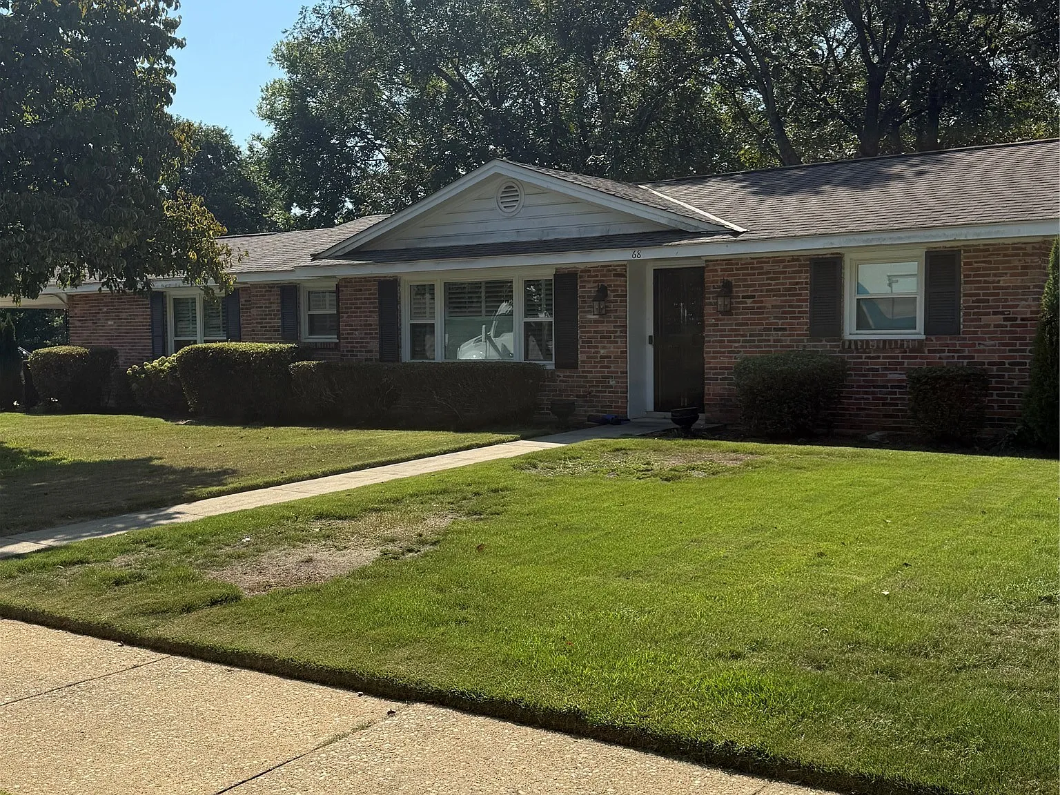 3 bed, 2.0 bath, 1605 sqft, $1,450 — Photo 3