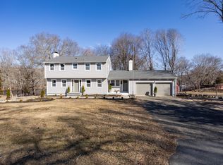 510 McVeagh Rd, Westbrook, CT 06498