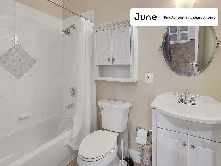 1307 Florida Ave NW #C — Photo 4