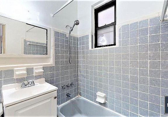 4th image of 412 E 83rd St APT 2C