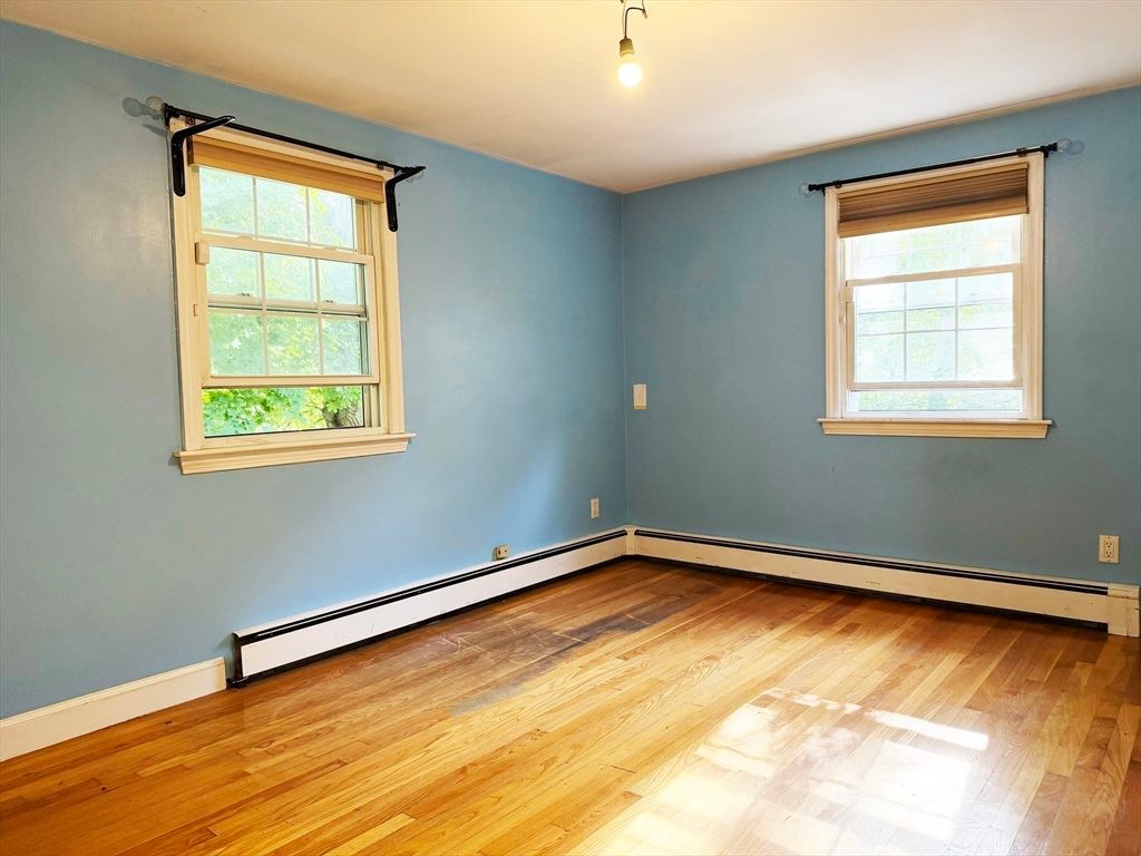 484 Essex St, Weymouth, MA - More