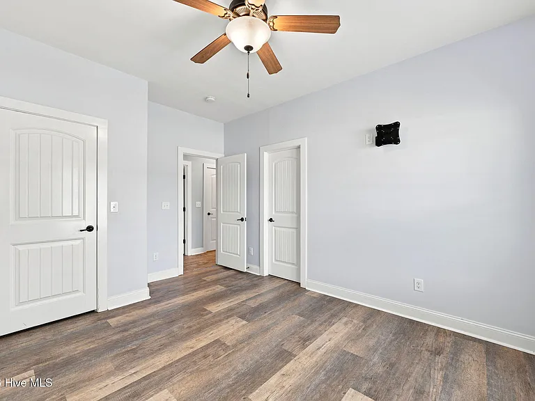 210 Station House Rd — Photo 13