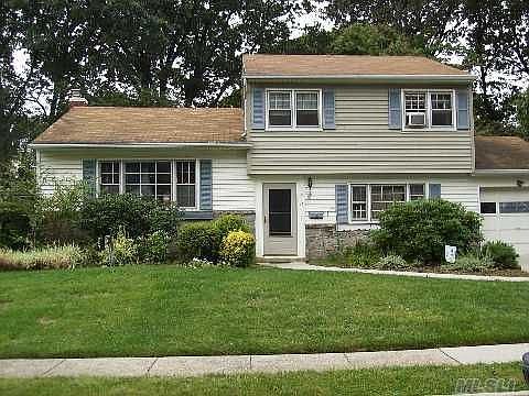 1st image of 17 Adrienne Dr