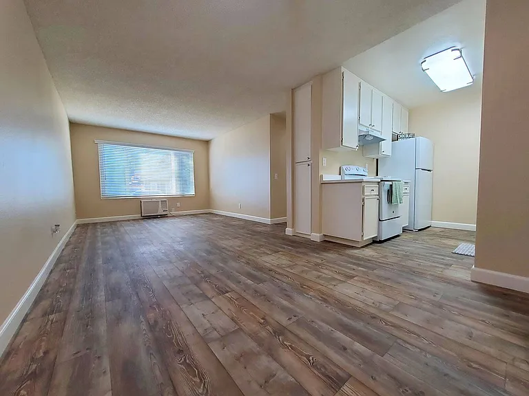 Stoneridge Apartments! — Photo 13