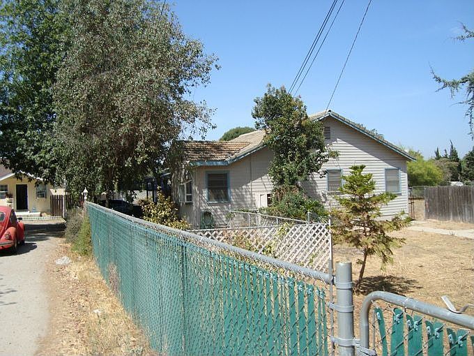 2nd image of 9235 Terry Ln