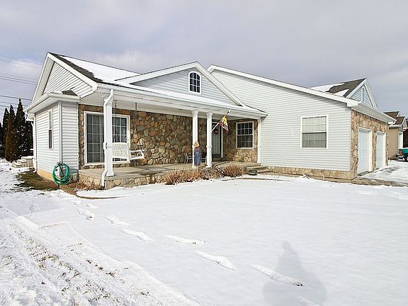 2nd image of 640 Oregon Ave