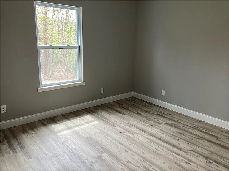 100A Dickerson Rd — Photo 13