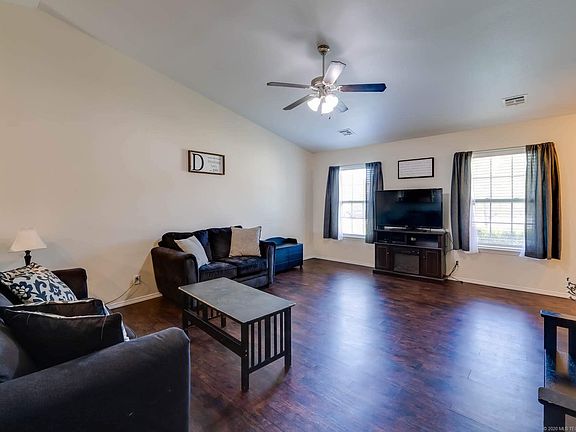 5th image of 9296 S 256 East Ave