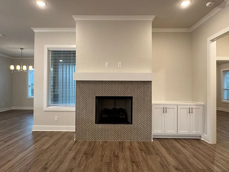 7035 Hillside Ave — Photo 14