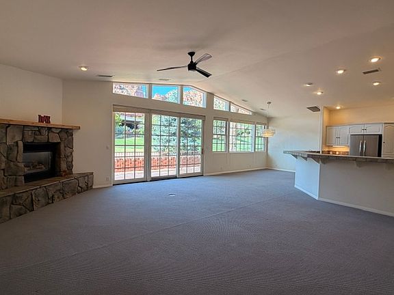 4th image of 230 Red Rock Cove Dr