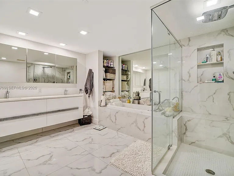 495 Brickell Ave #2804 — Photo 22