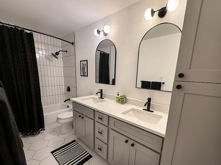 1214 Gingerlily Cv — Photo 9