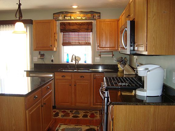 4th image of 4001 Harrison Creek Ct
