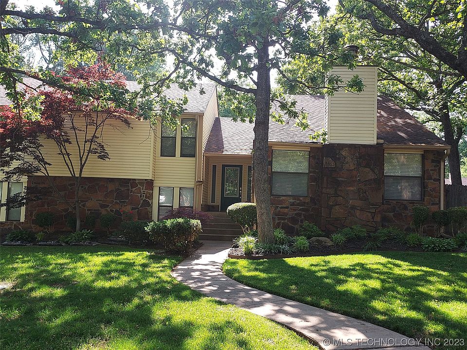 1st image of 1007 N Faulkner Pl