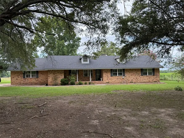 225 Farm To Market Rd #21, Pittsburg, TX 75686