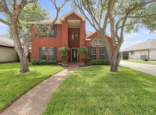 8114 S Etienne Dr, Corpus Christi, TX 78414