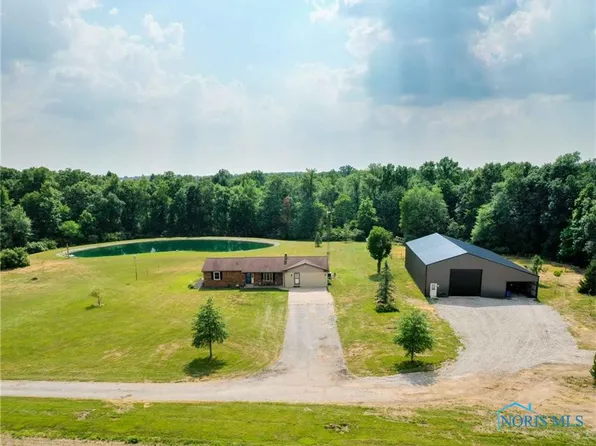 25255 Holly Rd, Defiance, OH 43512