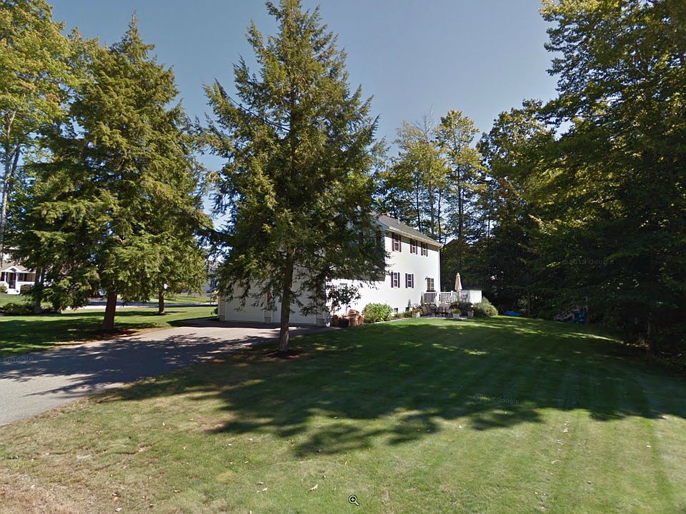 2nd image of 12 Lisa Ln