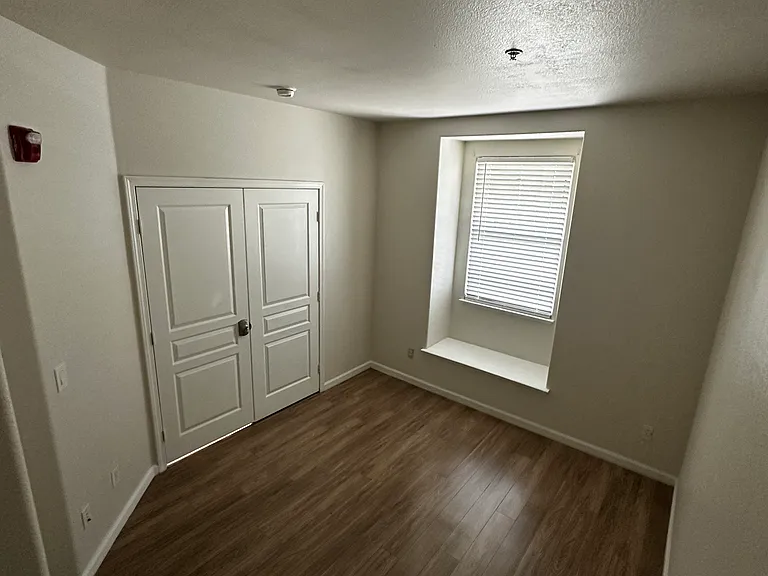 25502 Huntwood Ave — Photo 25