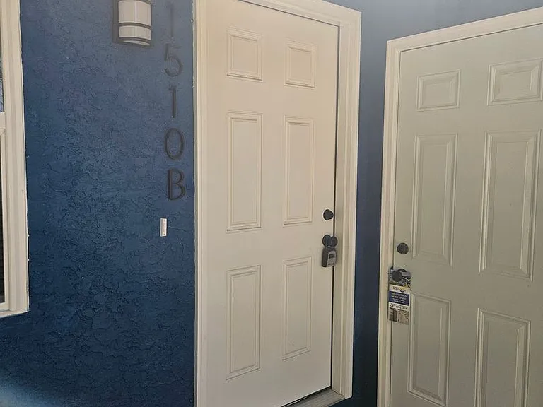 1510 Arthur Ave — Photo 1
