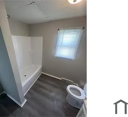 1341 Green St — Photo 5