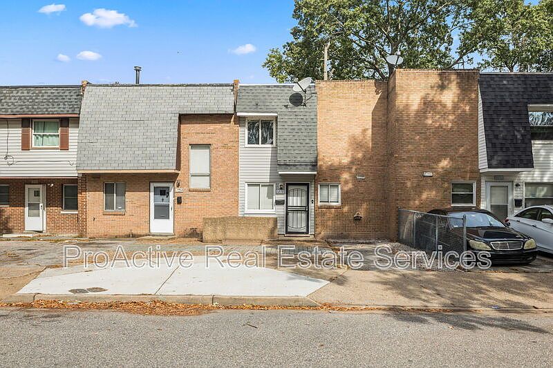 1st image of 1216 Bunsen Ct