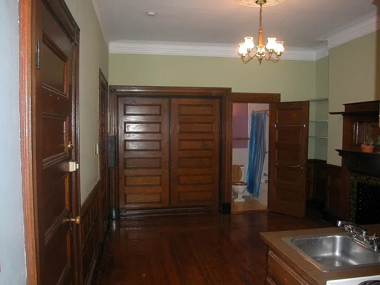 187 Saint Botolph St #6 — Photo 6