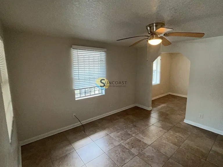 2108 Mount Herman St — Photo 3