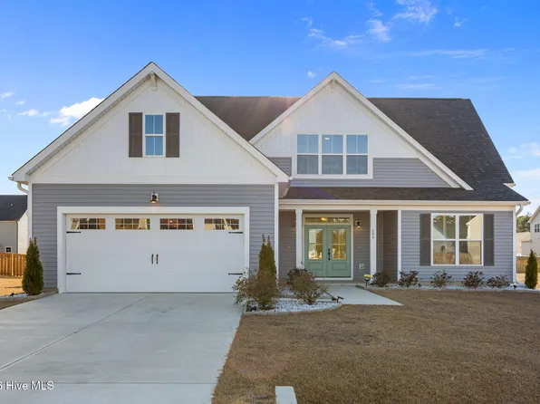 604 Larkspur Lane, Hubert, NC 28539