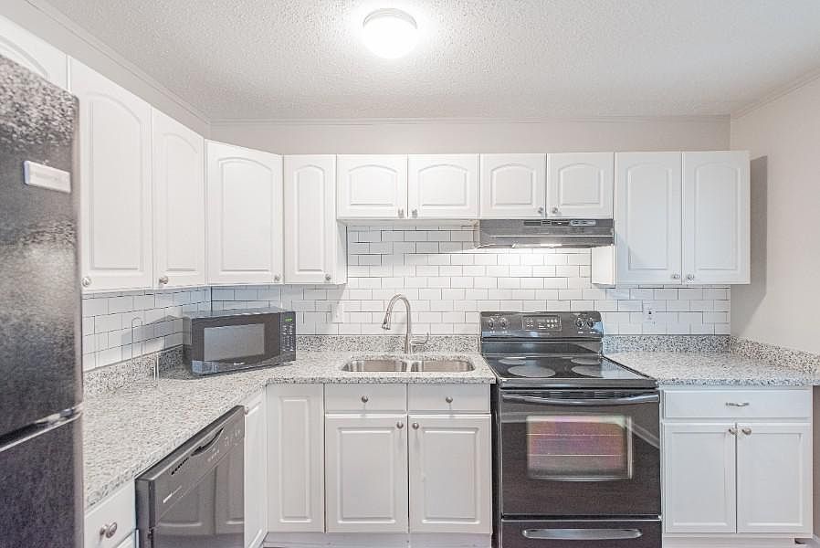 1st image of 1388 Colony Hill Ct #12792157