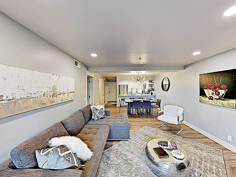 1525 Park Ave #112 — Photo 2