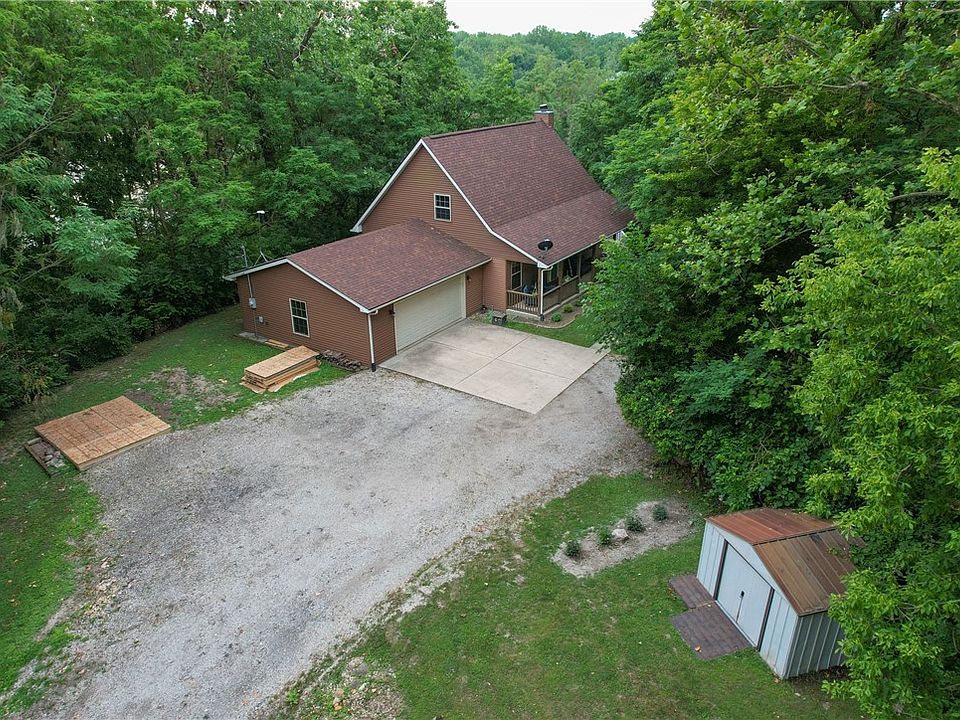 235 W Autumn Dr, Oakwood, IL 61858 Zillow